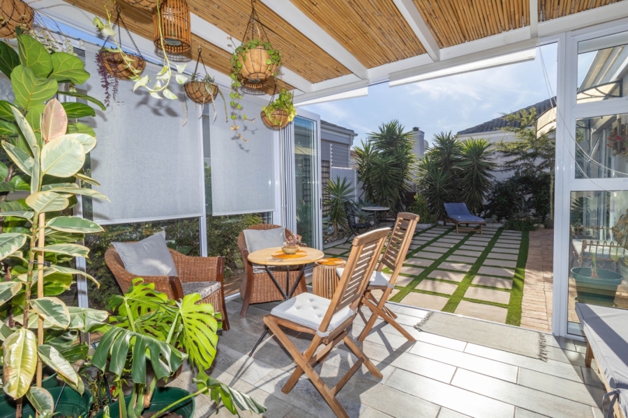 3 Bedroom Property for Sale in Sunningdale Western Cape